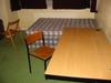 DOUBLE ROOM AVAILABLE TO LET WITH 8MBROADBAND ACCESS...